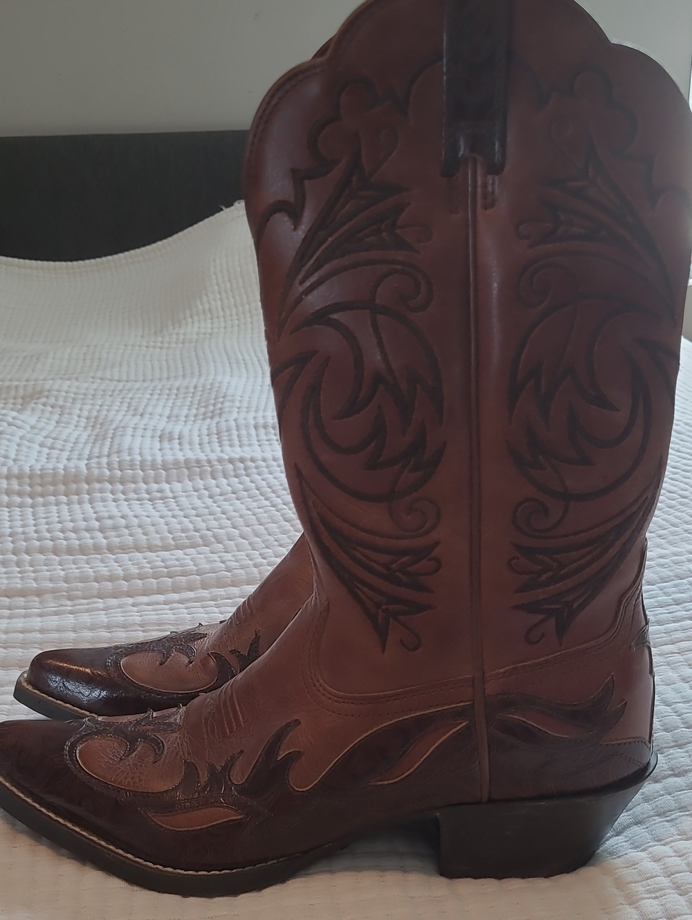 Womens Ariat Brown Leather Western Embroidered Cowboy Boots - Picture 2 of 6